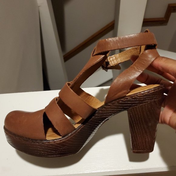 Born Gladiator Sandal - Picture 1 of 4